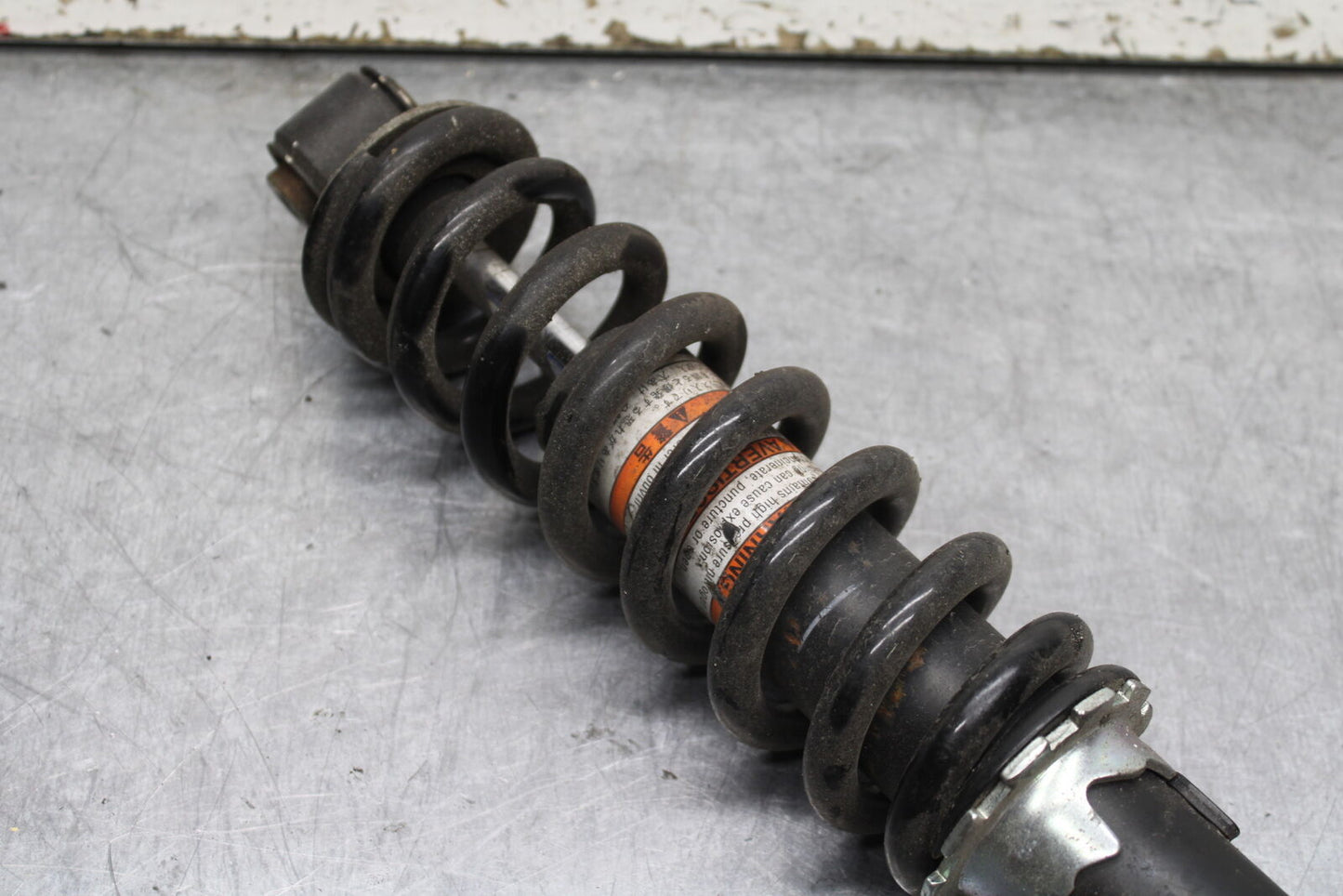 19-22 KAWASAKI Z400 REAR BACK SHOCK ABSORBER SUSPENSION BB738
