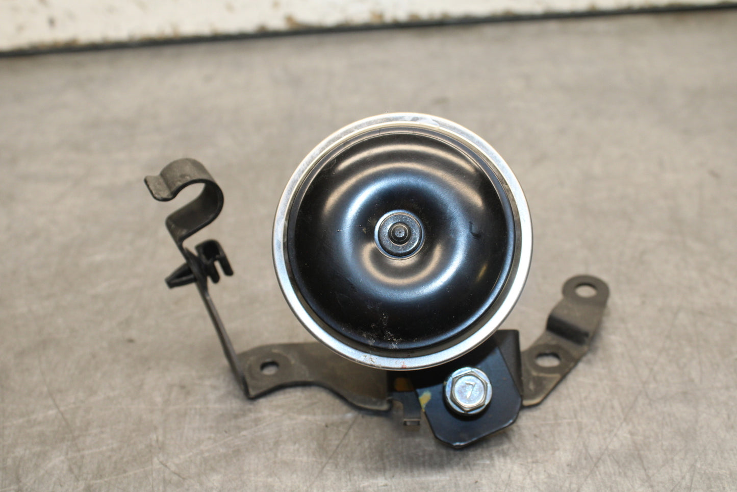 24 KAWASAKI NINJA 500 ABS HORN SIGNAL BB730