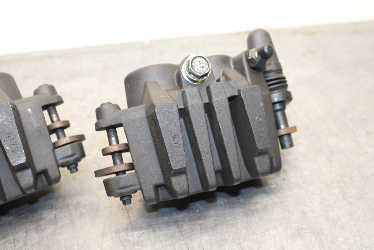 12-17 KAWASAKI NINJA 650 RIGHT LEFT FRONT BRAKE CALIPER SET PAIR CALIPERS BB129