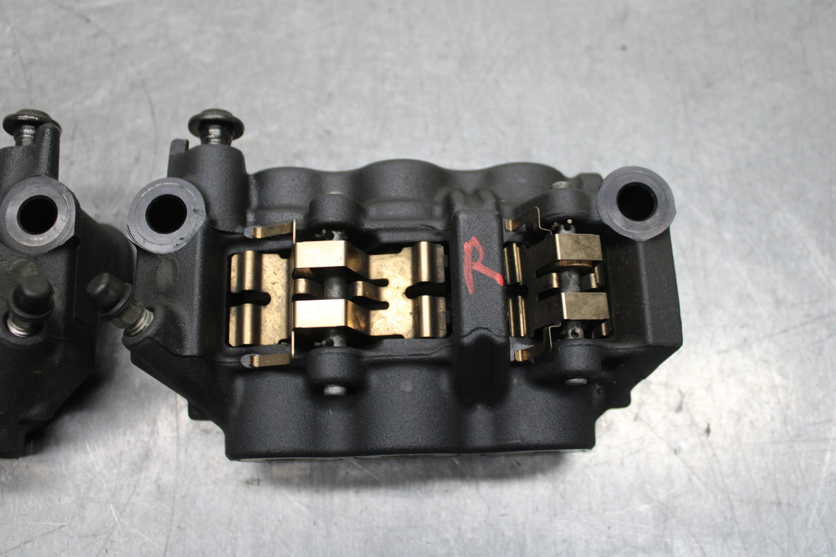 09-14 YAMAHA YZF R1 RIGHT LEFT FRONT BRAKE CALIPER SET PAIR CALIPERS BB118