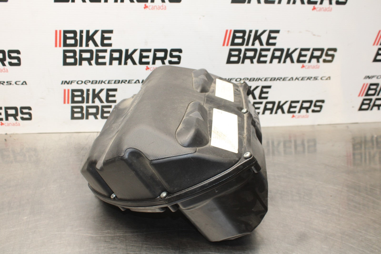 07-08 YAMAHA YZF R1 AIRBOX AIR INTAKE FILTER BOX /W STACKS BB771