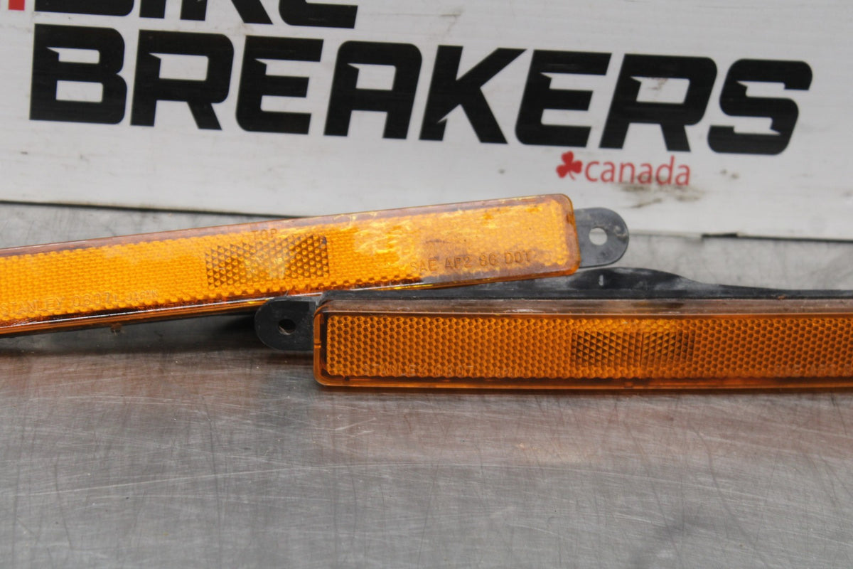 88-00 HONDA GOLDWING 1500 REAR LEFT RIGHT TURN SIGNALS LIGHT INDICATORS BB883