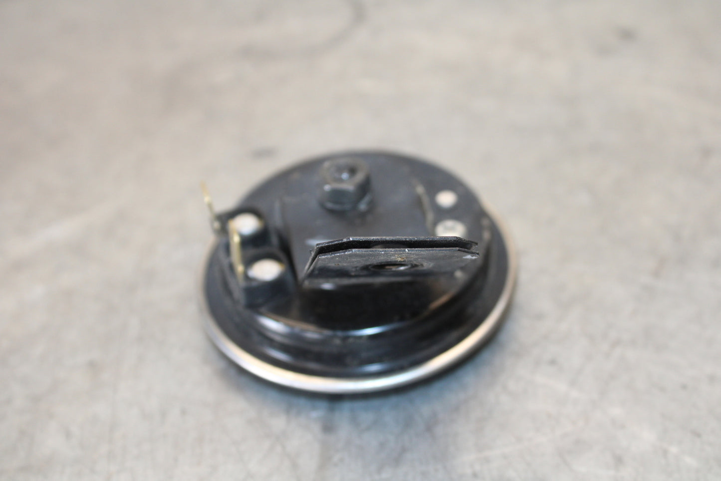 18-23 KAWASAKI NINJA 400 HORN SIGNAL  BB679