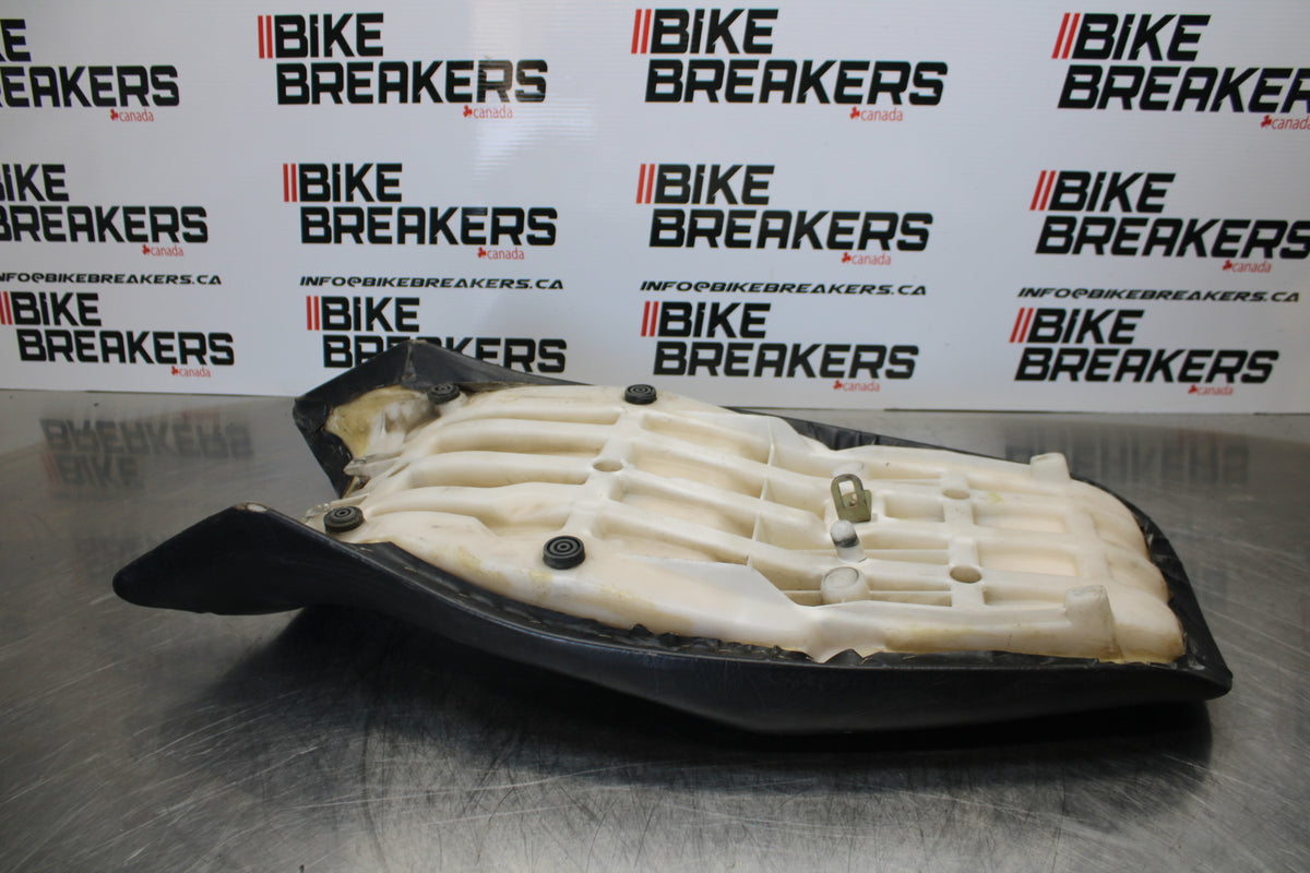 96-07 YAMAHA YZF600R FRONT REAR SEAT SADDLE BB158