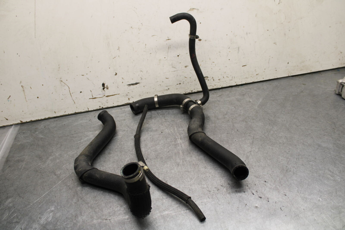 13-18 KAWASAKI NINJA ZX6R RADIATOR HOSES ENGINE COOLANT WATER PIPES HOSE BB666