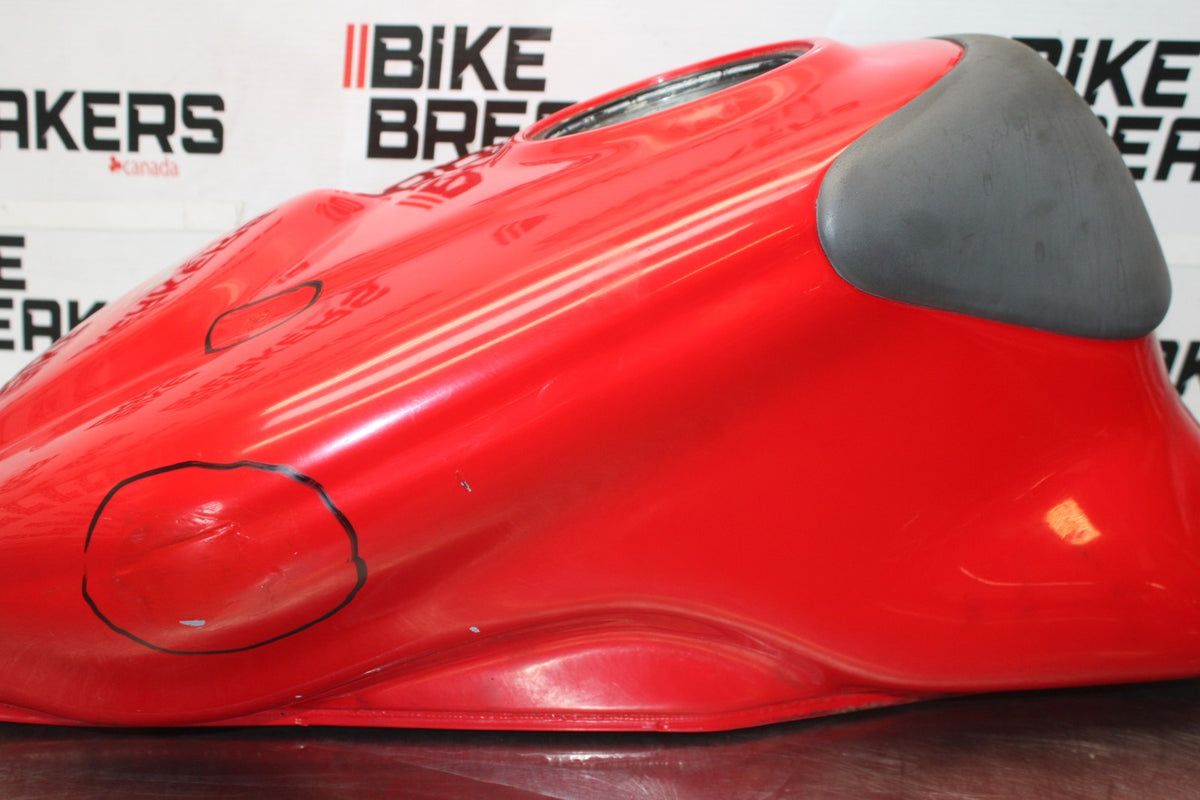 05 DUCATI SUPERSPORT 800 GAS TANK FUEL CELL PETROL RESERVOIR BB913