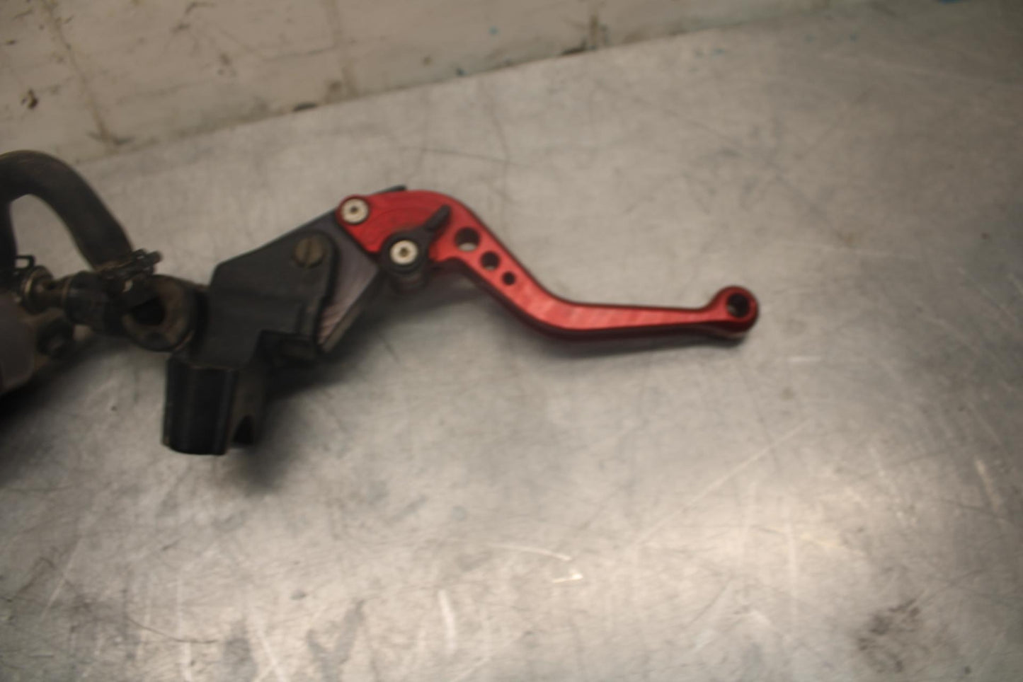 97-98 SUZUKI GSXR 600 SRAD FRONT BRAKE MASTER CYLINDER w/ LEVER BB455