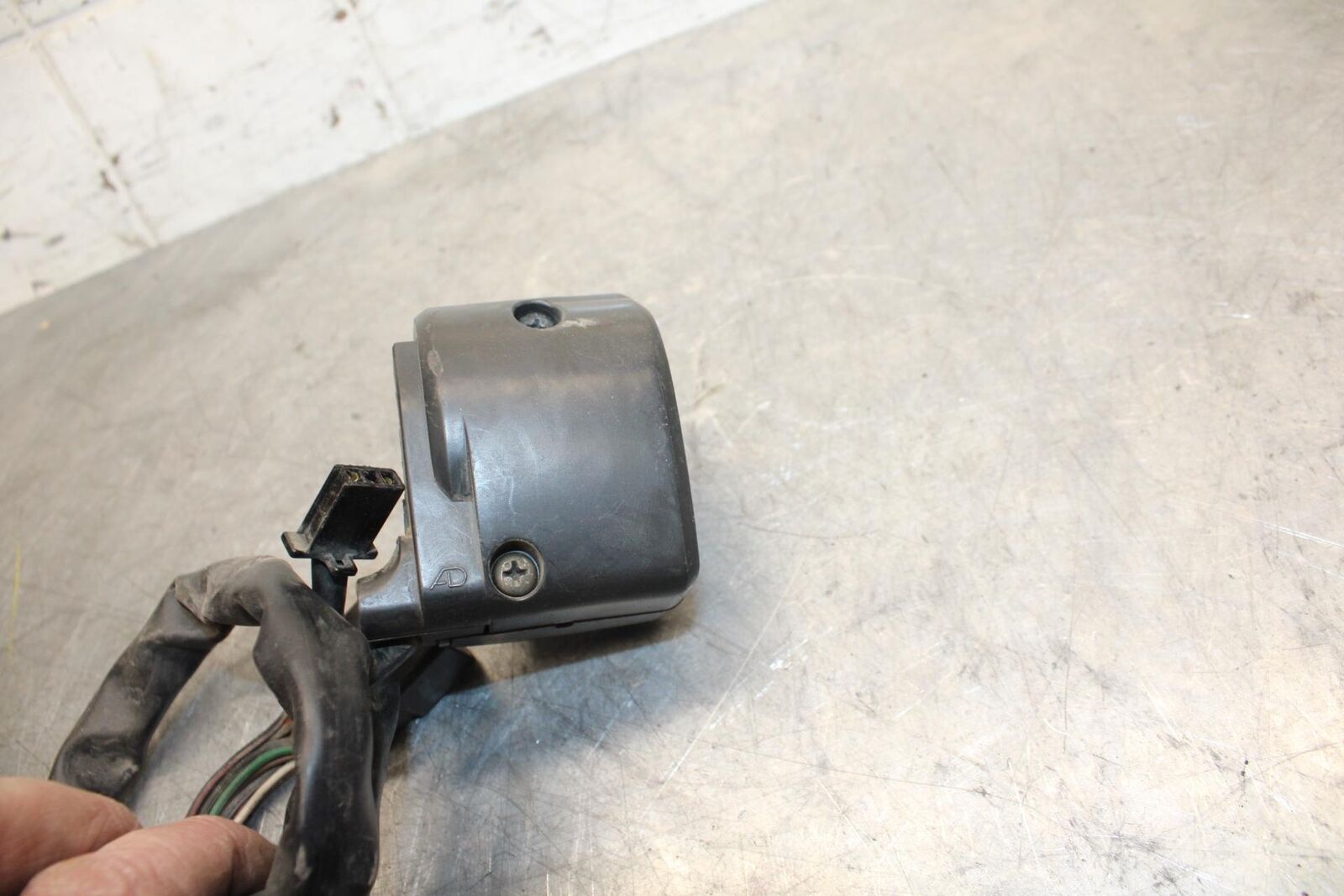 2004 Kawasaki Ninja ZX6RR ZX600M LEFT CLIP ON HANDLE HORN SIGNALS SWITCH BB43