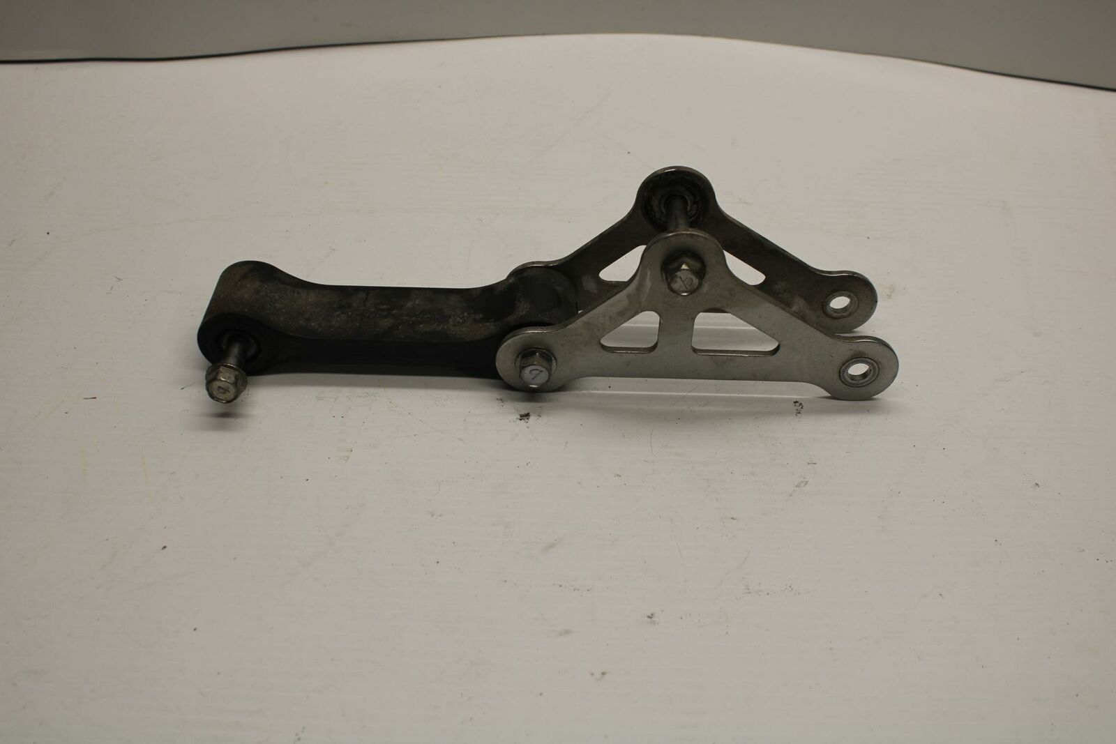 11-12 KAWASAKI Z1000 REAR DOGBONE SHOCK LINKAGE LINK BB249