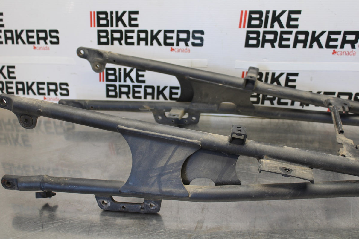 09 KAWASAKI CONCOURS 14 ZG1400B REAR SUBFRAME BACK SUB FRAME