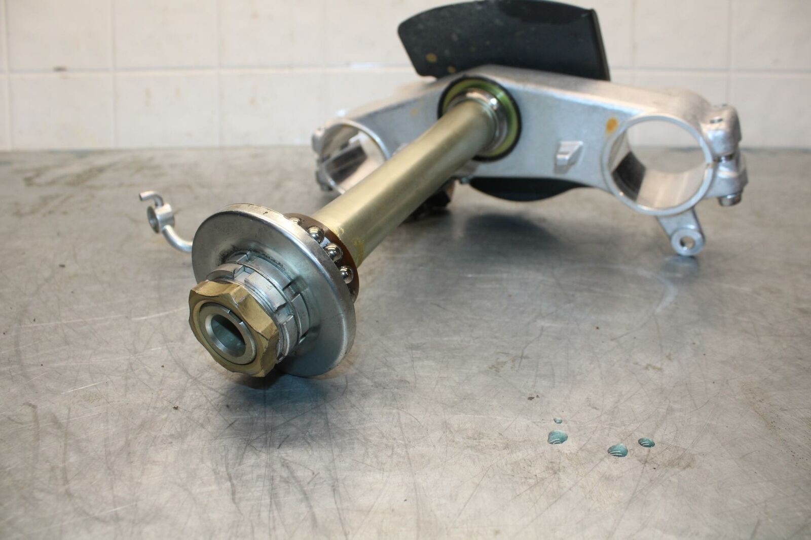 2012 Suzuki GSXR600 /750  FRONT FORKS CLAMP LOWER TRIPLE TREE STEM BB417