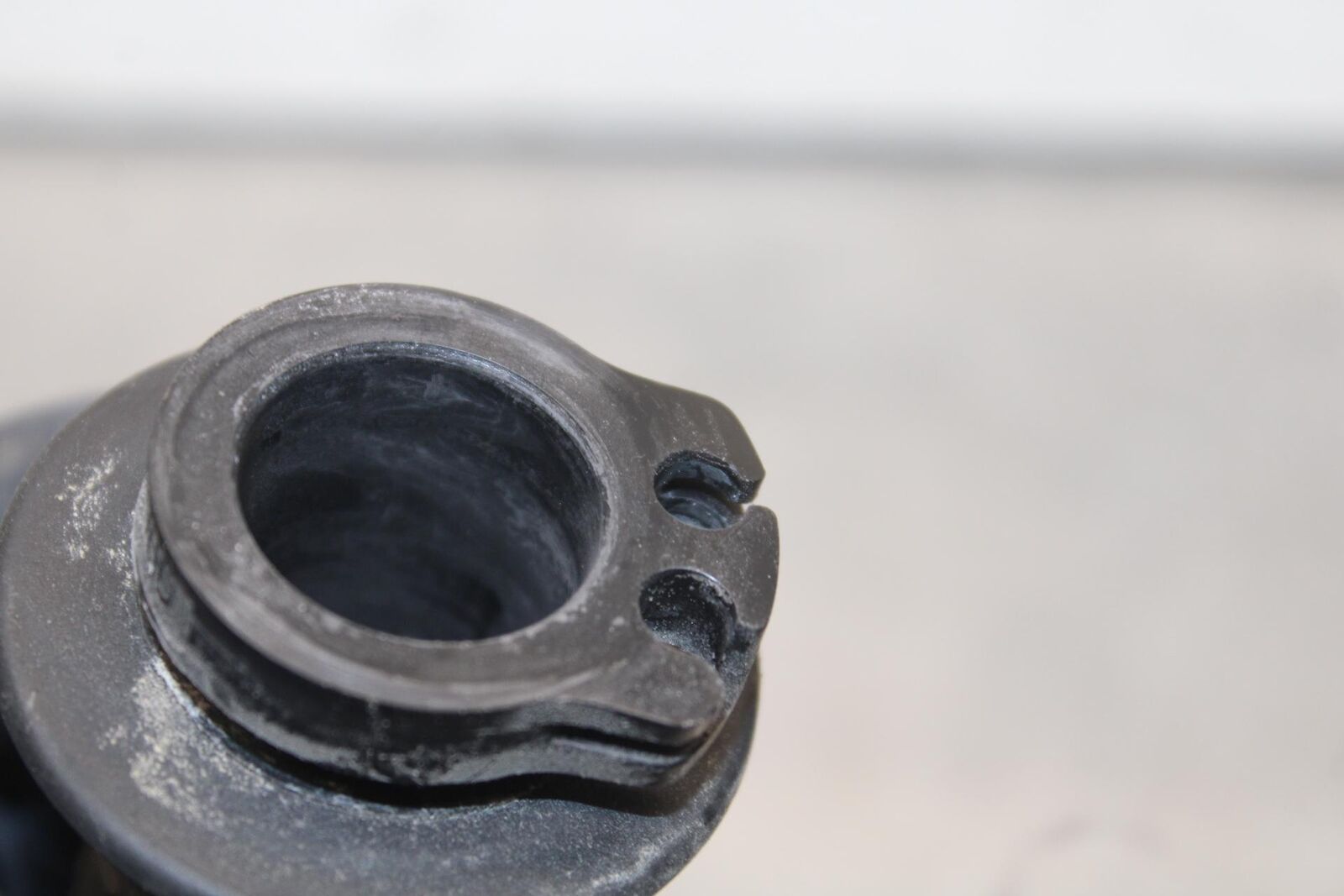 2011 Suzuki GSXR600 RIGHT THROTTLE GRIP BB605