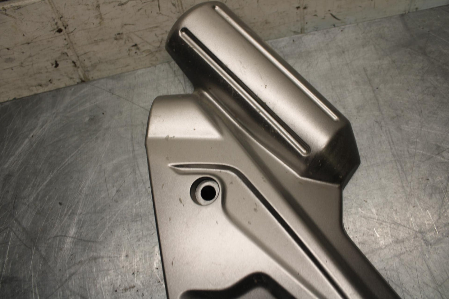 11-14 KAWASAKI VERSYS 650 LE 650C LEFT FRAME SIDE COVER COWL PANEL TRIM BB498