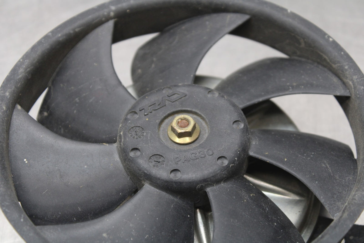 05 YAMAHA YZF R6 LEFT ENGINE RADIATOR COOLING FAN MOTOR BB858