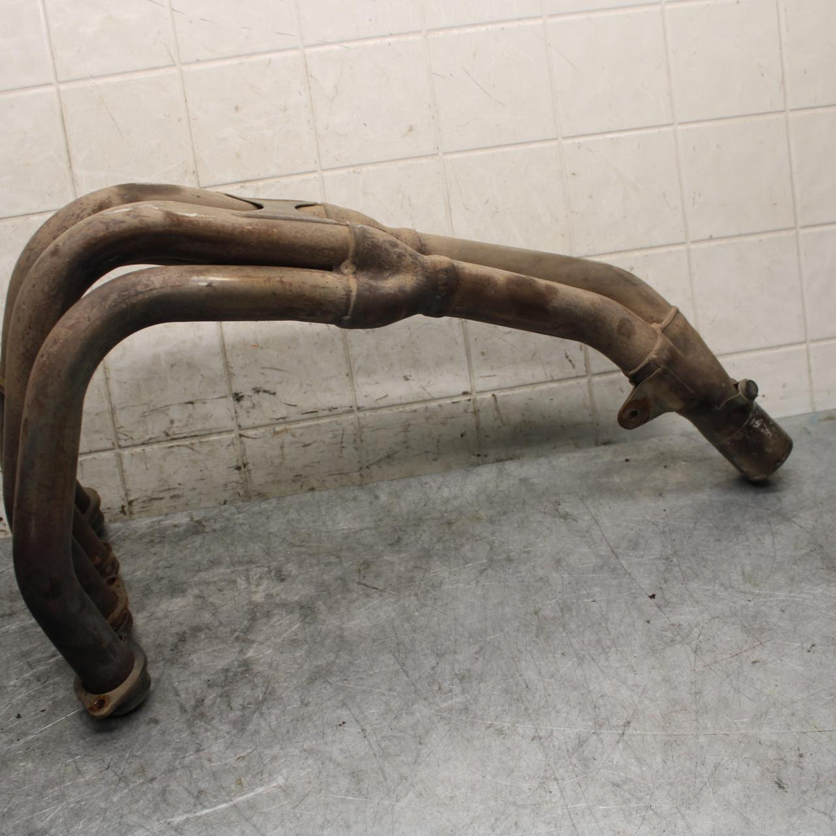 2003 Yamaha YZF R6 EXHAUST HEADER PIPES MANIFOLD 5SL-14602-00-00 BB539