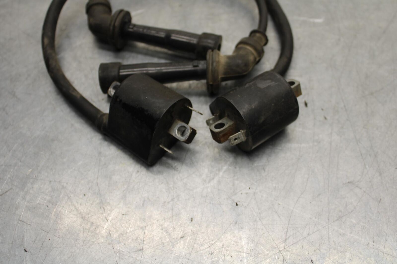 2006 Suzuki SV650S IGNITION COILS COIL SPARK PLUG CAPS BB65
