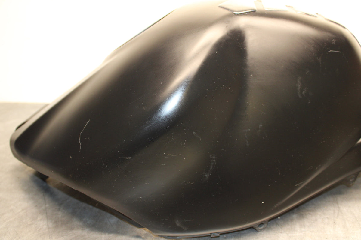 06-07 HONDA CBR1000RR GAS TANK FUEL CELL COVER FAIRING COWL BB756