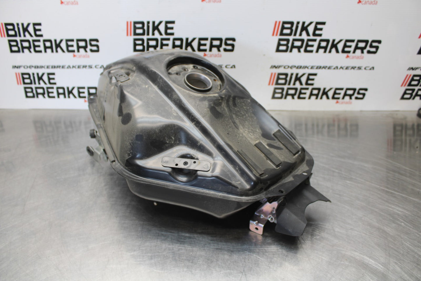 22-25 YAMAHA YZF R7 GAS TANK FUEL CELL PETROL RESERVOIR BB176