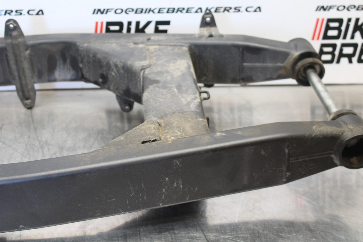 09 YAMAHA V STAR 950 REAR SWINGARM SUSPENSION ARM BB172