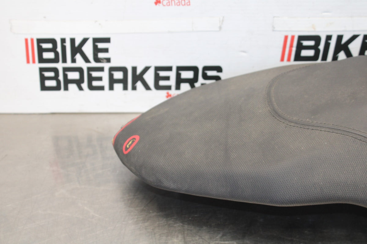 20-23 BMW F900R FRONT REAR SEAT SADDLE BB923