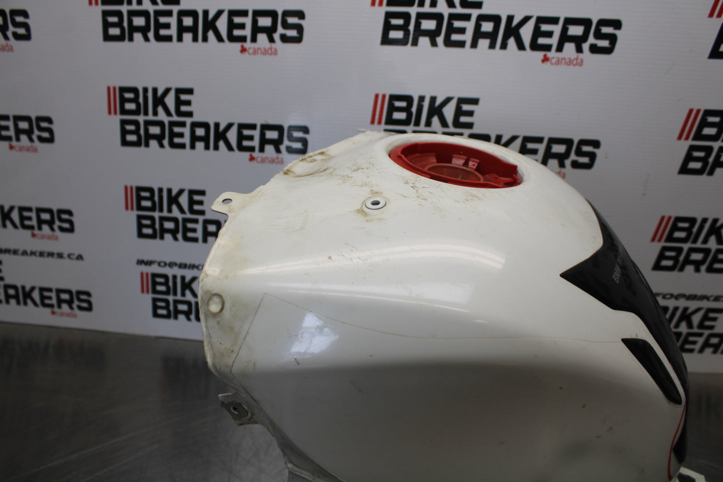 10-11 BMW S1000RR GAS TANK FUEL CELL PETROL RESERVOIR BB168