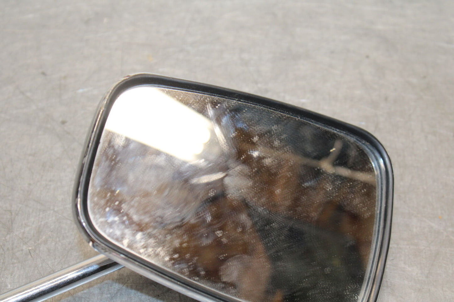 85-86 SUZUKI MADURA 1200 RIGHT SIDE REAR VIEW MIRROR  BB691