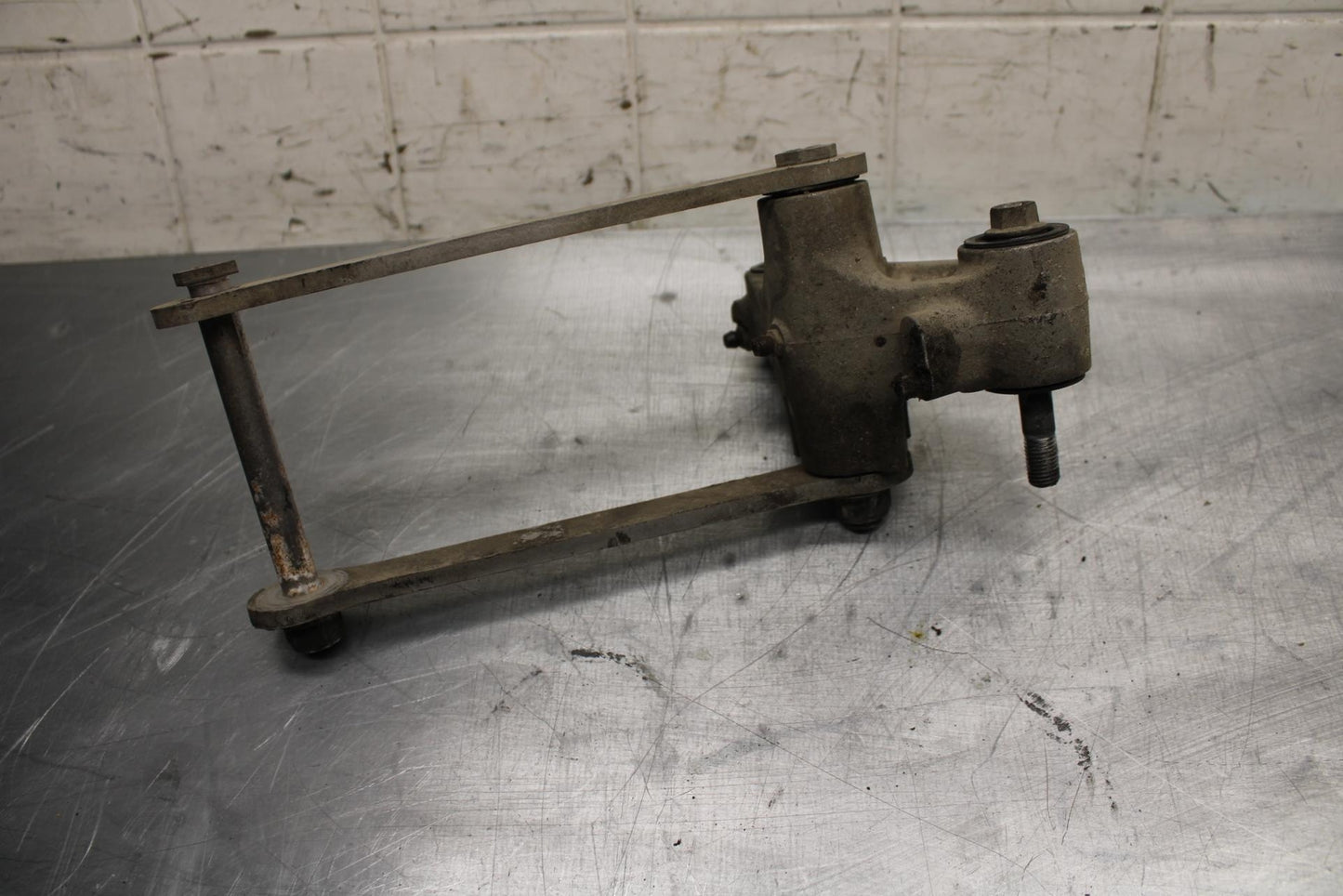 00-02 KAWASAKI NINJA ZX6R ZX600J DOGBONE SHOCK LINKAGE LINK 39007-1287 BB489