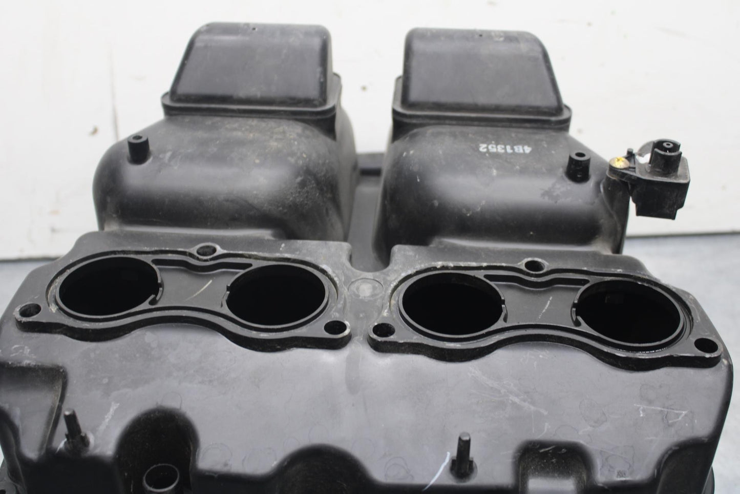 2004 Honda CBR600F4i AIRBOX AIR INTAKE FILTER BOX  BB606