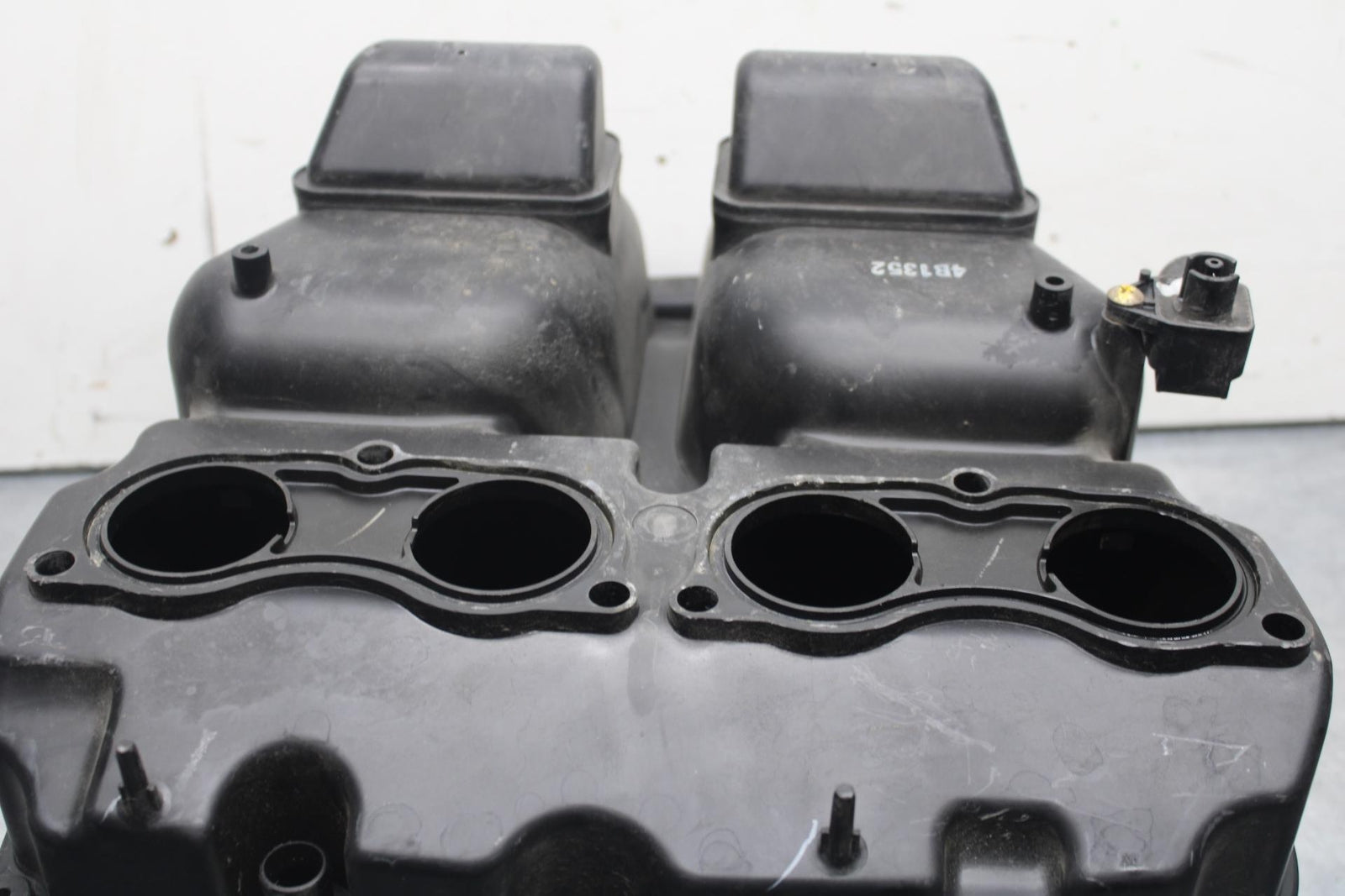 2004 Honda CBR600F4i AIRBOX AIR INTAKE FILTER BOX  BB606
