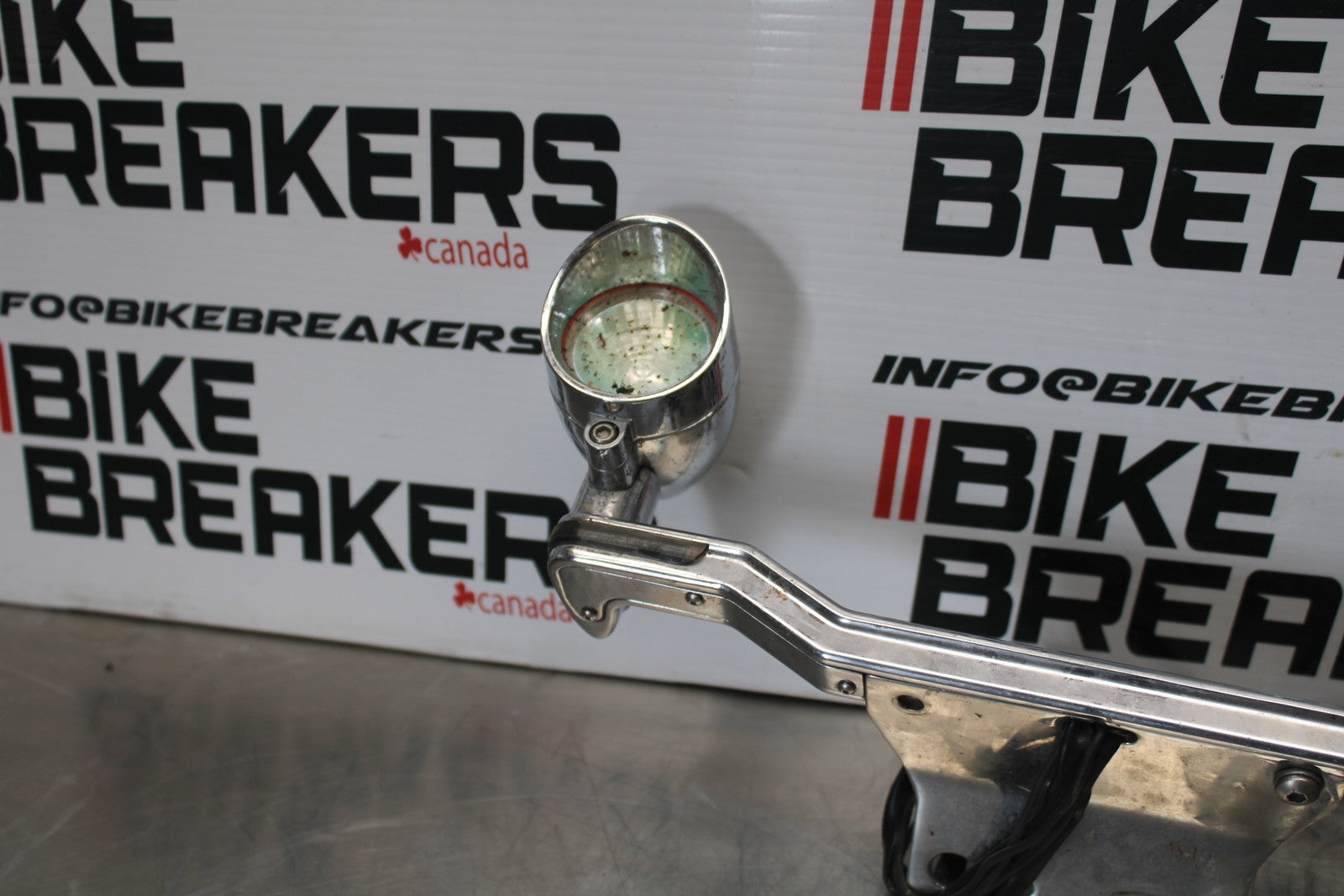 03-08 KAWASAKI VULCAN 1600 FRONT HEAD LIGHT HEADLIGHT SET PAIR BB196