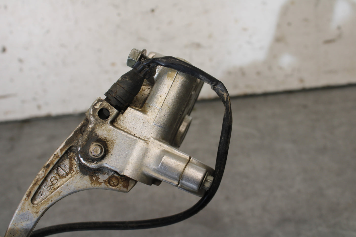 01-05 YAMAHA RAPTOR 660R FRONT BRAKE MASTER CYLINDER 5LP-2583T-03-00 BB695