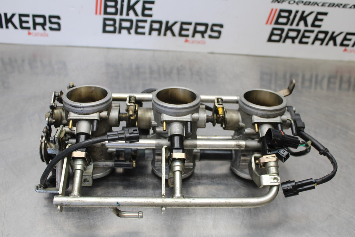 05 TRIUMPH ROCKET III THROTTLE BODY BODIES BB186