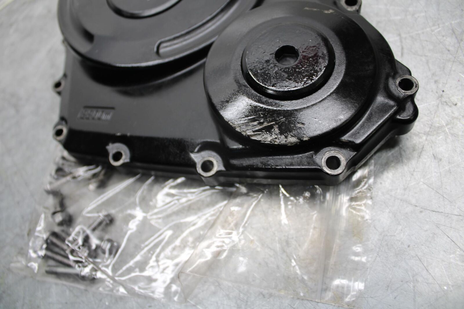 2007 Suzuki GSXR750 CLUTCH SIDE ENGINE MOTOR COVER 11341-01H00 BB50