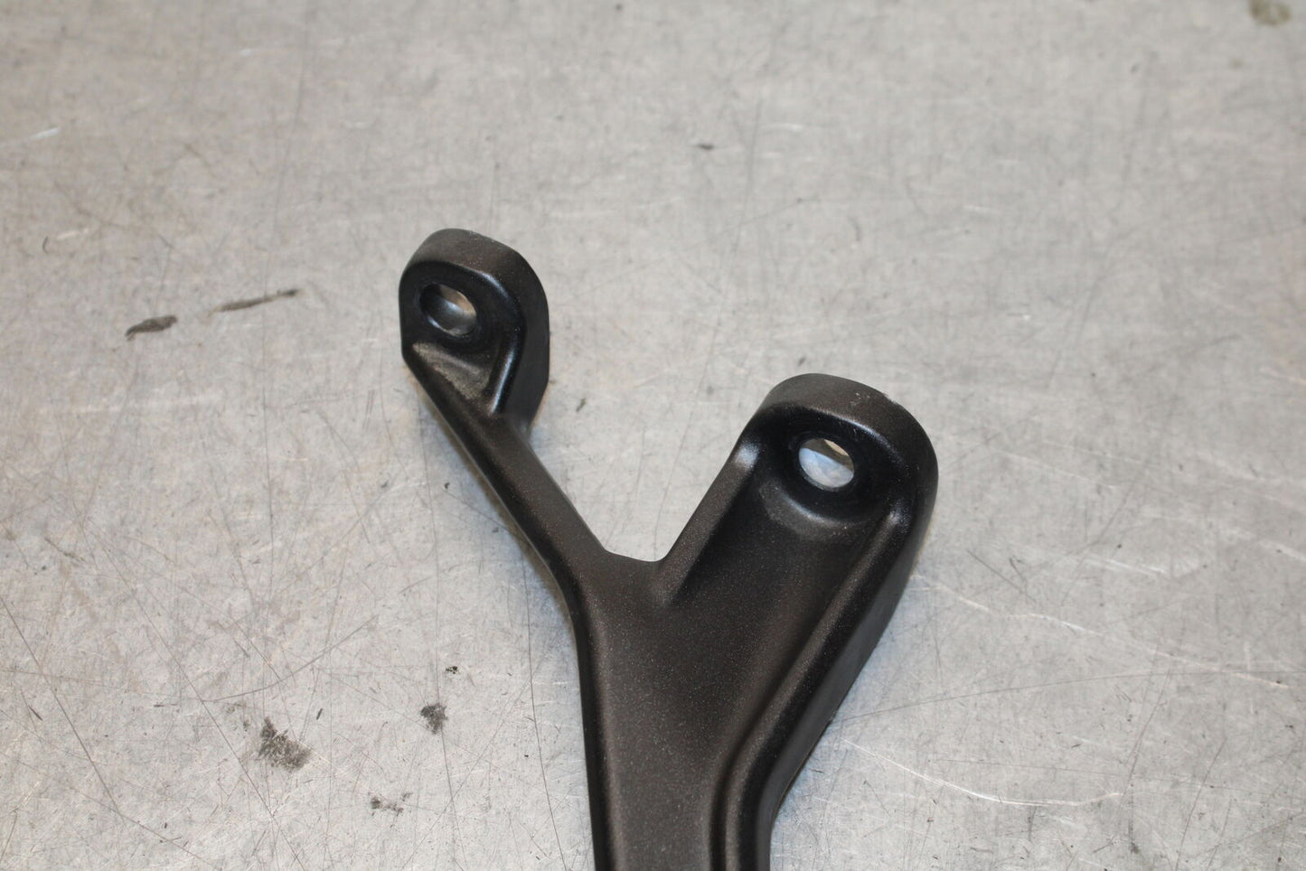 18-23 KAWASAKI NINJA 400 REAR BACK PASSENGER PEG SET PAIR  BB660