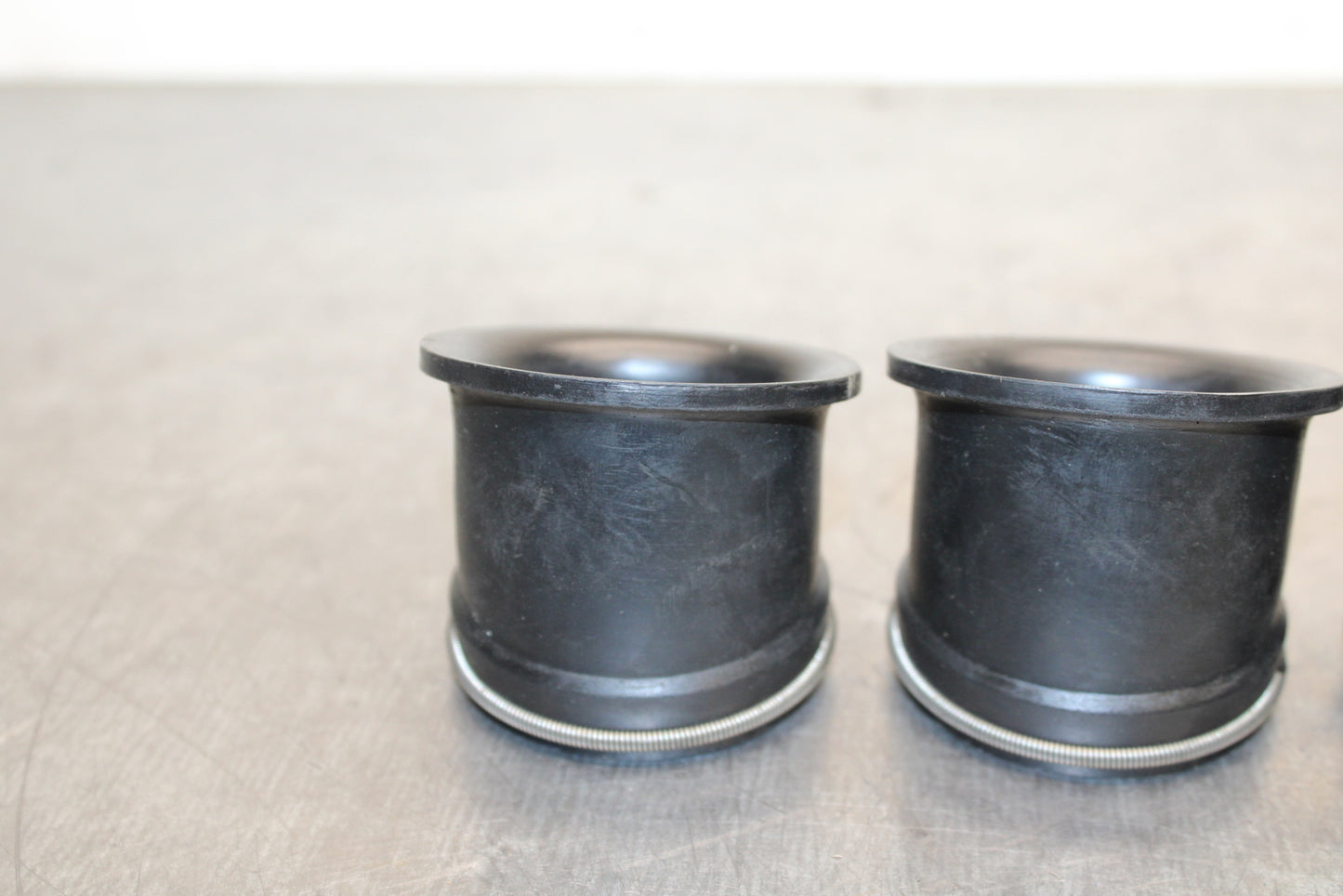 00-01 YAMAHA YZF R1 AIRBOX INTAKE VELOCITY STACKS BB755