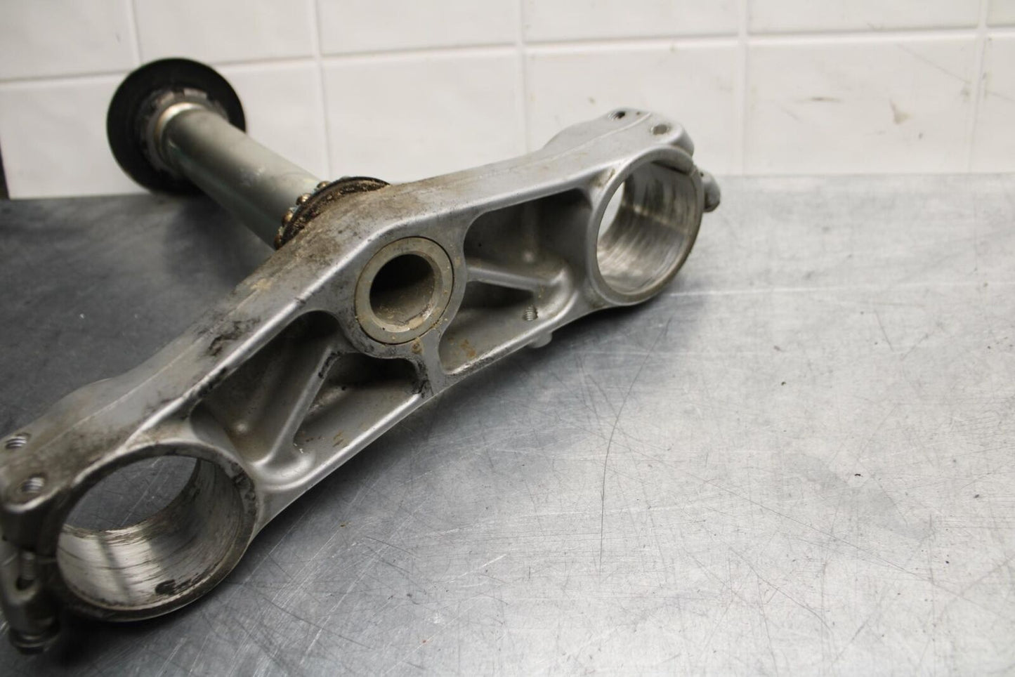 2008 Honda CBR1000RR  FORKS CLAMP LOWER TRIPLE TREE STEM 53219-MFL-000 BB579