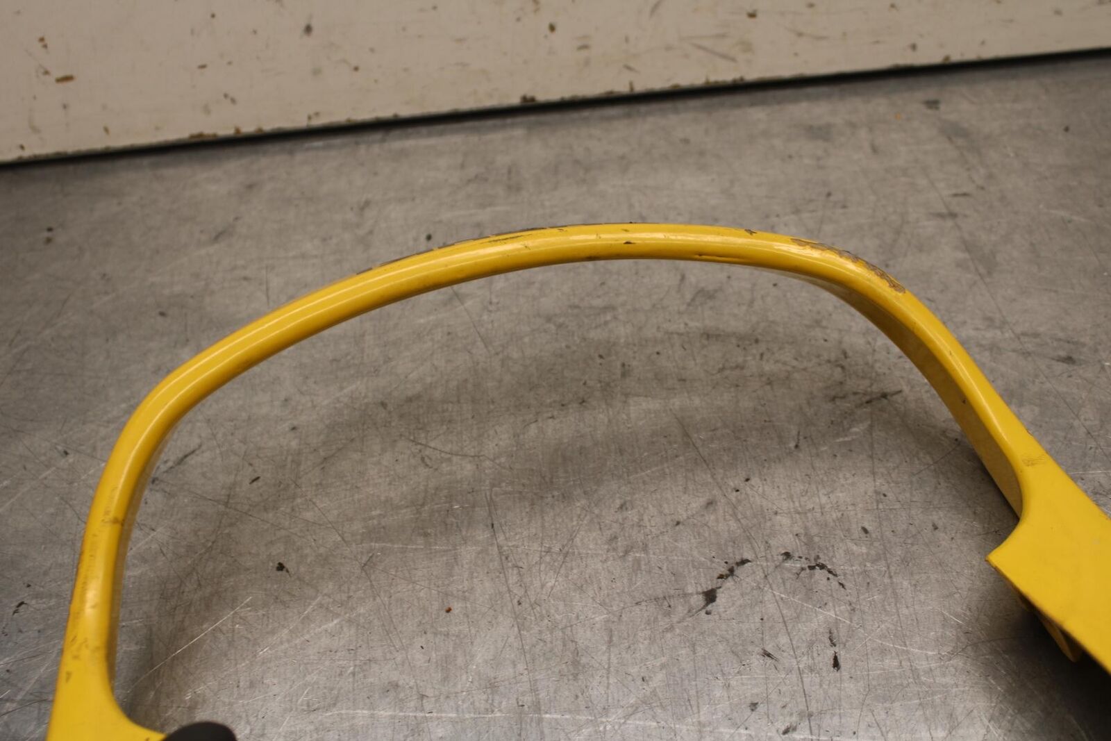 1988 Suzuki Katana 600 GSX600F PASSENGER REAR SEAT GRAB BAR HANDLE BB94