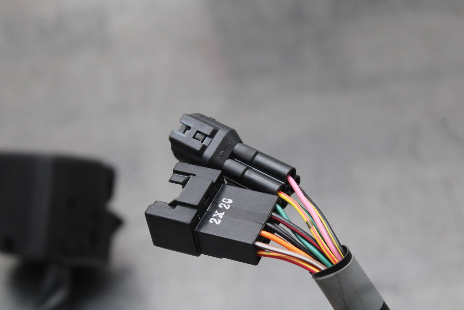 23-24 KAWASAKI NINJA ZX14R LEFT CLIP ON HANDLE HORN SIGNALS SWITCHES BB764