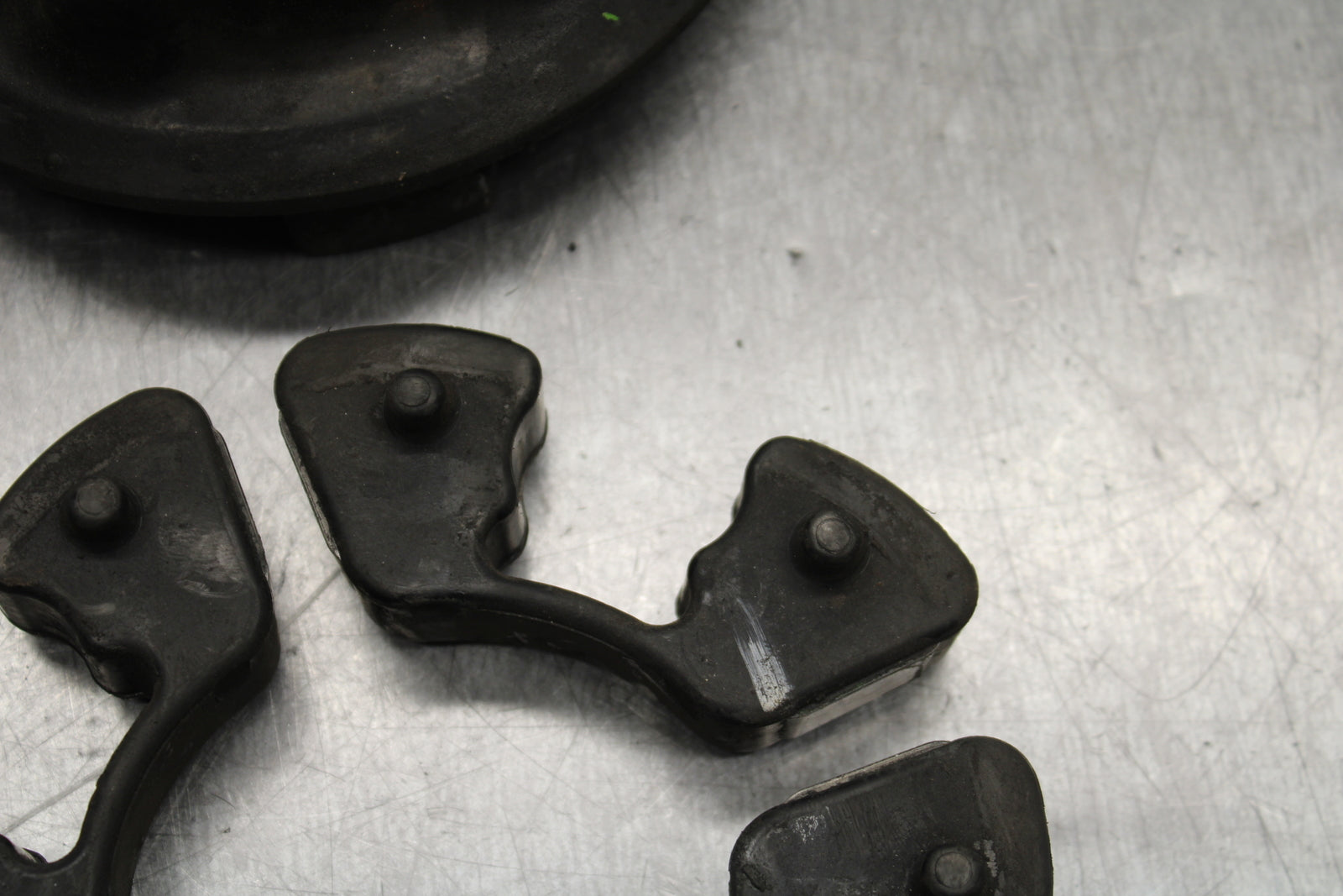 00-02 KAWASAKI NINJA ZX6R REAR HUB SHOCK DAMPERS CUSH ABSORBERS BB750