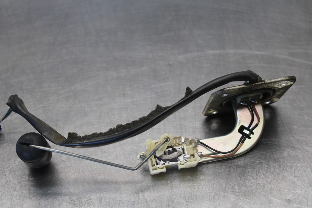 06-07 HONDA INTERCEPTOR 800 VFR800 FLOAT GAS FUEL LEVEL SENDING UNIT BB917