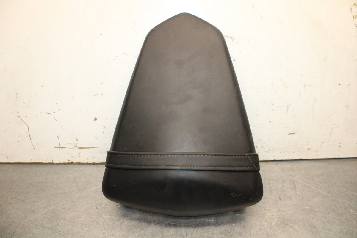 15-17 YAMAHA YZF R3 REAR BACK PASSENGER TANDEM SEAT PAD SADDLE PILLION BB651