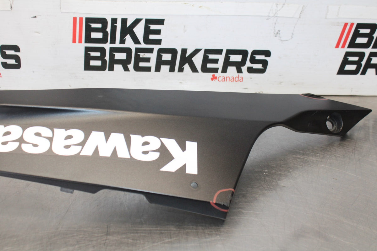 18-23 KAWASAKI NINJA 400 EX400 ABS RIGHT LOWER BOTTOM BELLY SIDE FAIRING BB177