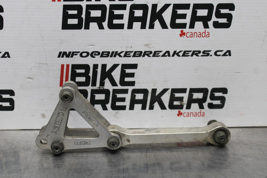 05 YAMAHA YZF R6 AFTERMARKET REAR DOGBONE SHOCK LINKAGE LINK BB814