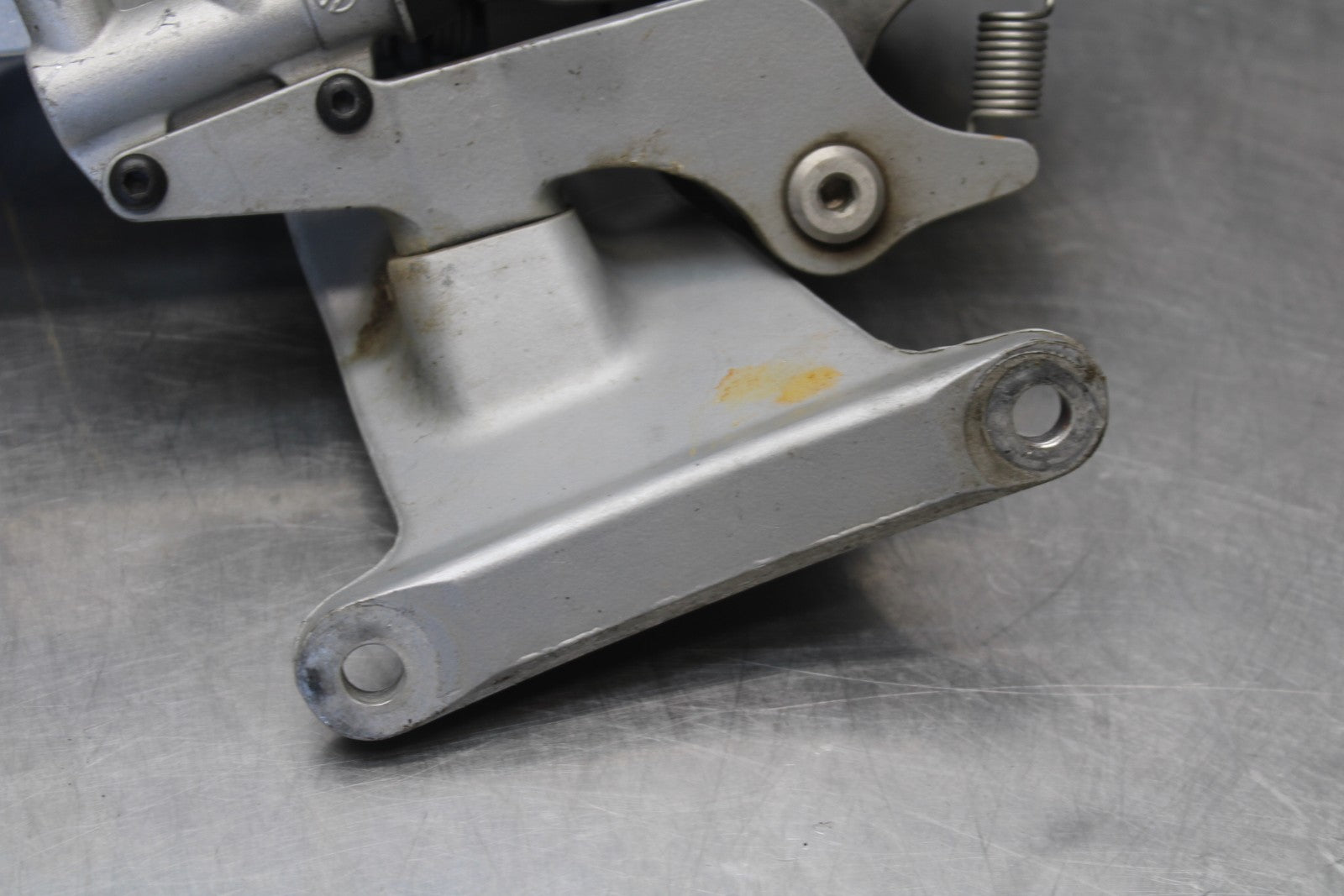 05-06 VICTORY KINGPIN DELUXE RIGHT FRONT FOOT REST PEG STEP BB195