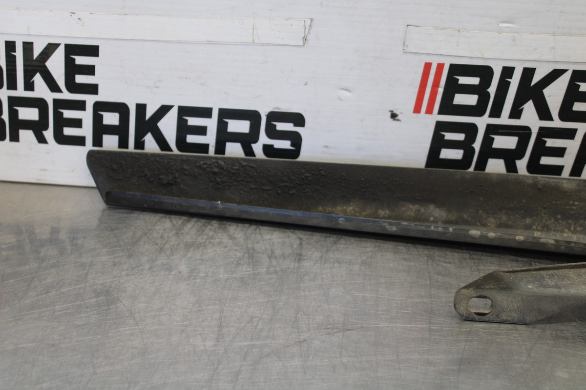 19 BMW F750GS REAR BACK DRIVE CHAIN GUARD COVER SHIELD BB938