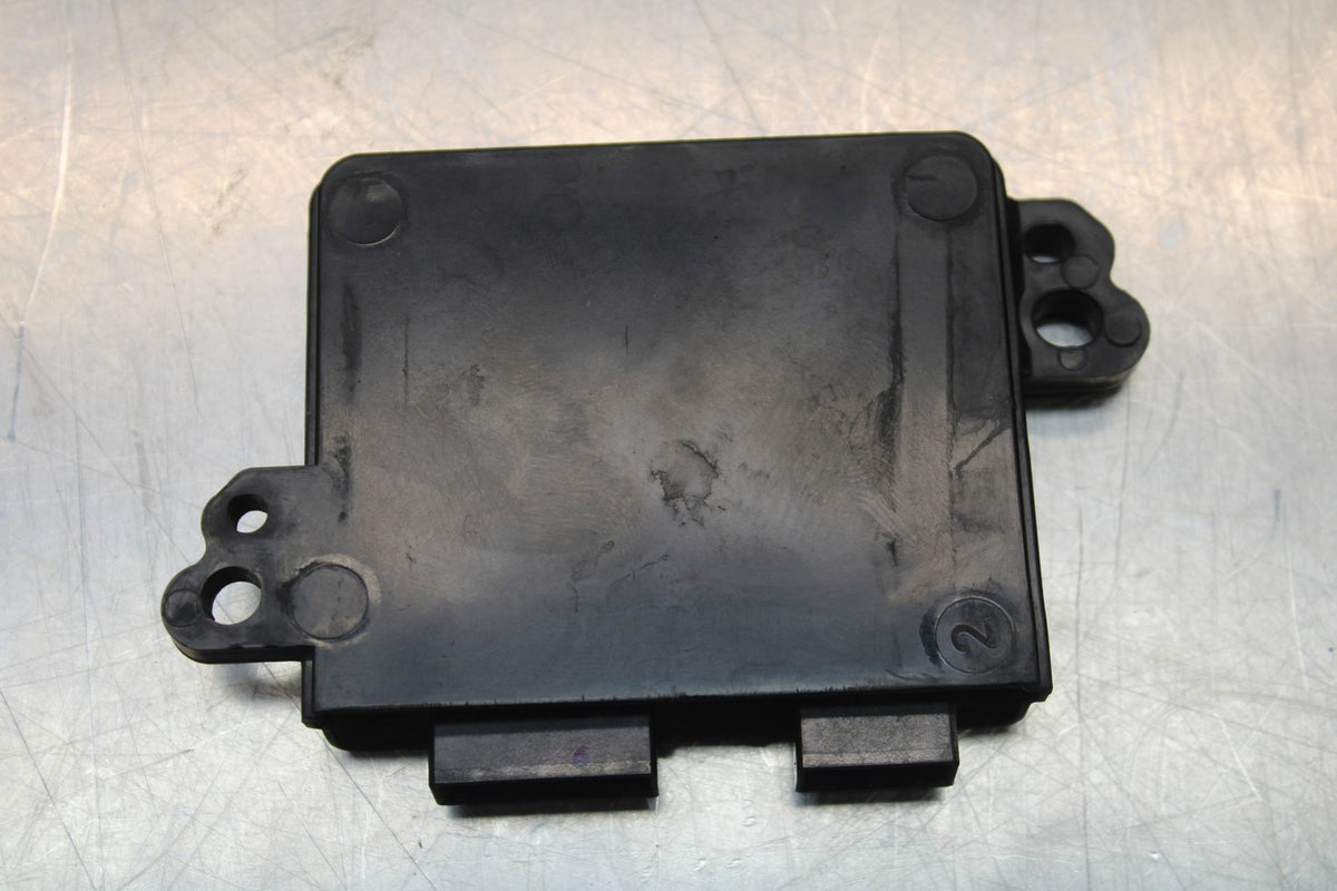 22-25 YAMAHA YZF R7 LIGHT CONTROL UNIT BB769-B