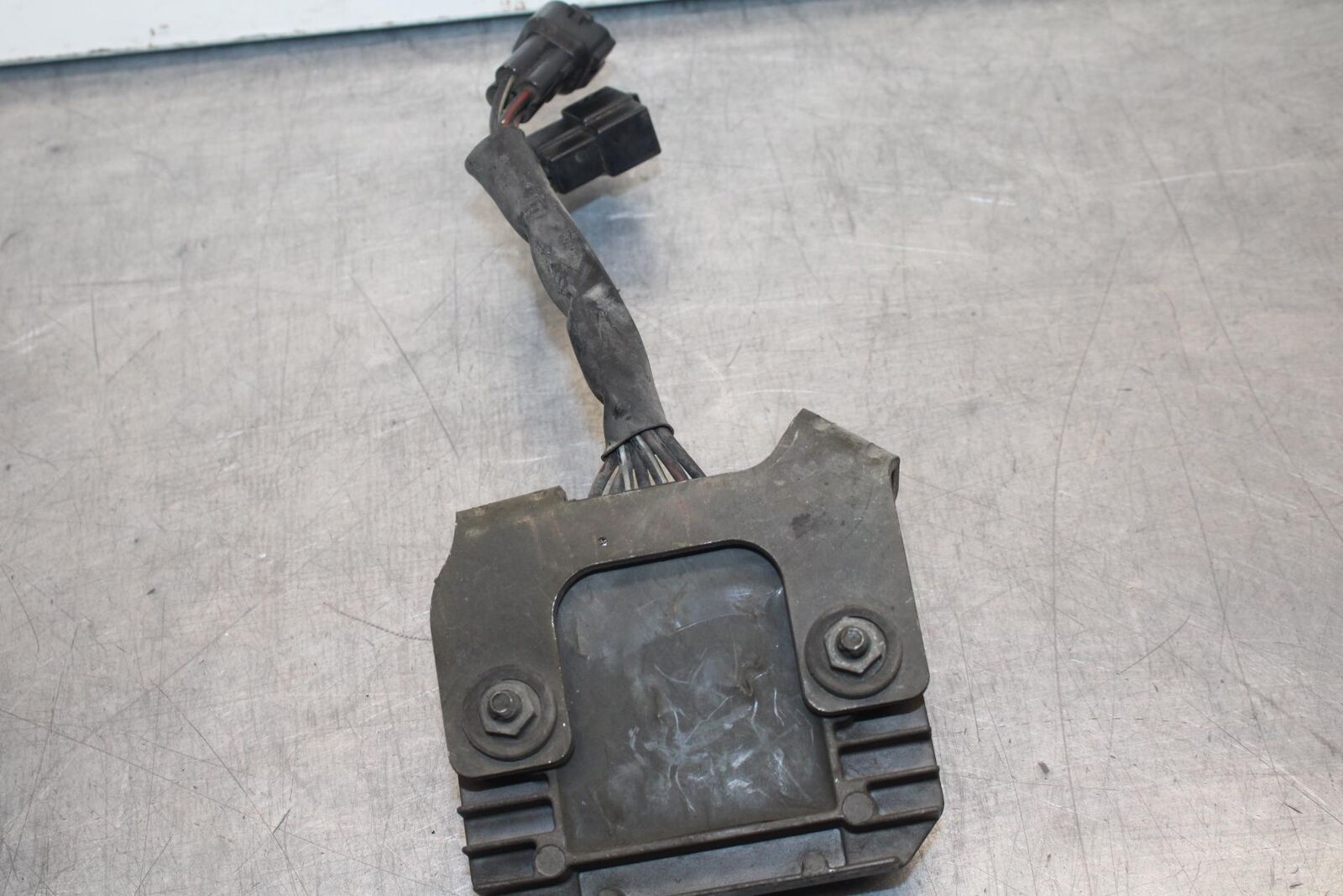 2003 Suzuki SV1000S RECTIFIER VOLTAGE REGULATOR 32800-16G00 BB85