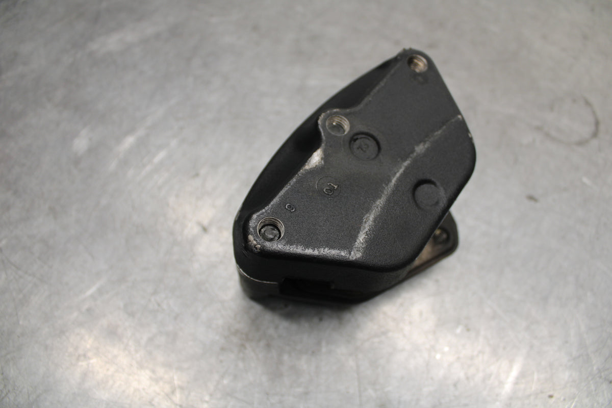 04-16 HARLEY-DAVIDSON SPORTSTER 883 LEFT FRONT BRAKE CALIPER BB680