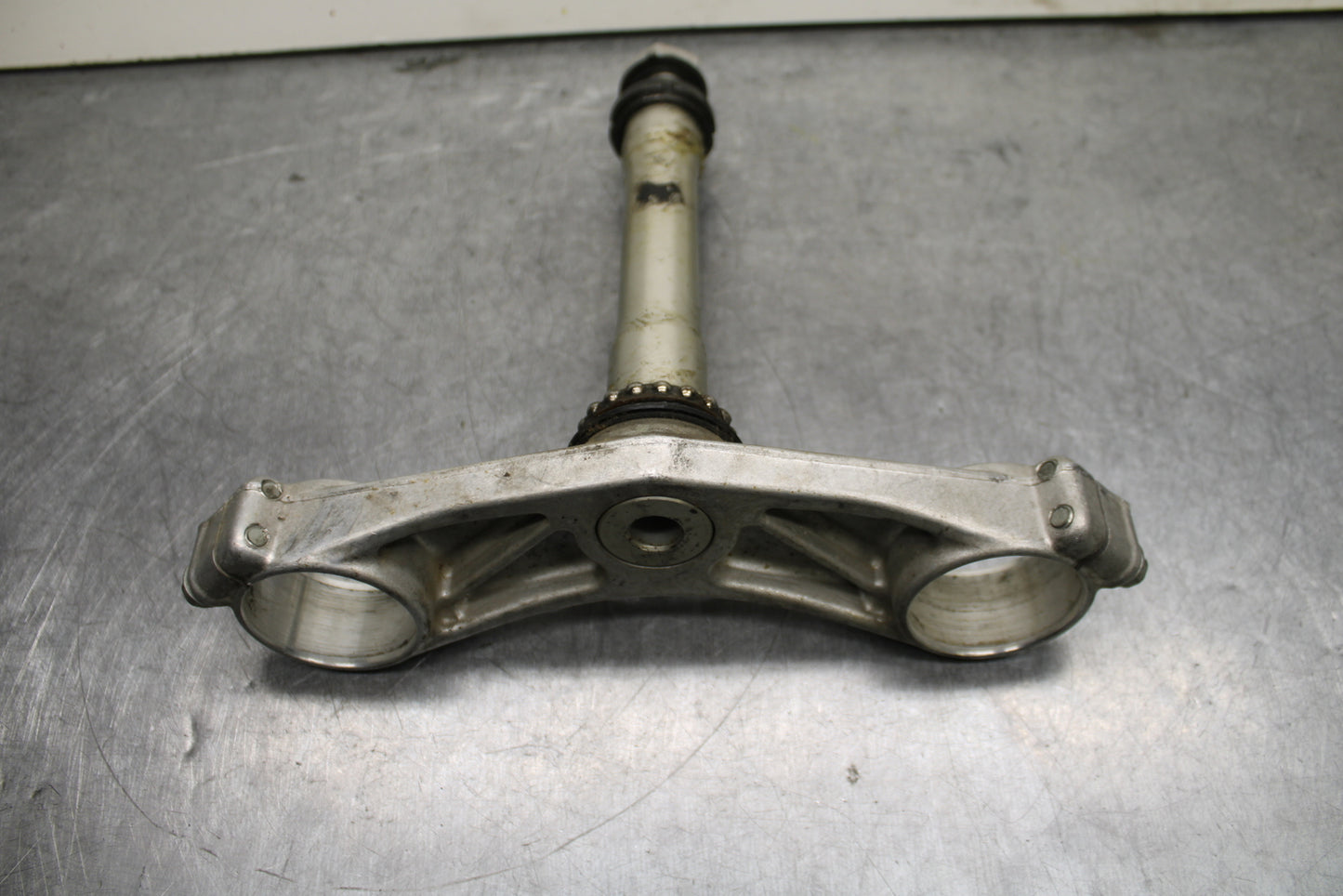 00-05 KAWASAKI NINJA ZX12R FRONT FORKS CLAMP LOWER TRIPLE TREE STEM BB121