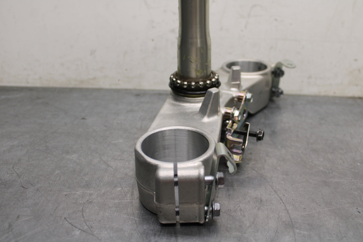 12-25 KAWASAKI NINJA ZX14R NEW!! FRONT FORKS CLAMP LOWER TRIPLE TREE STEM BB757